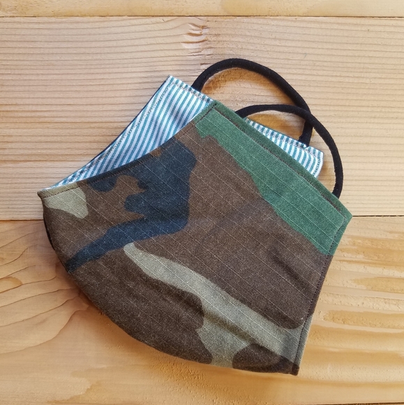 Camo Cloth Face Mask - Picture 2 of 2